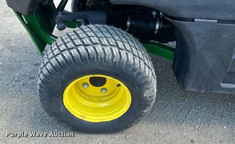 image for item LN9423 2017 John Deere 1580  lawn mower