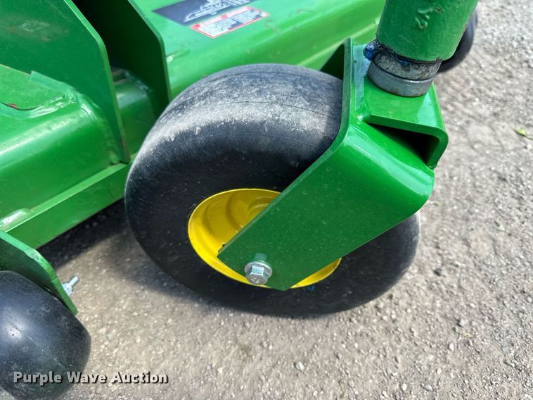 image for item LN9423 2017 John Deere 1580  lawn mower