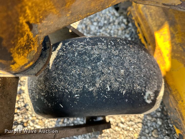 image for item LP9872 Hustler VX460  ZTR lawn mower