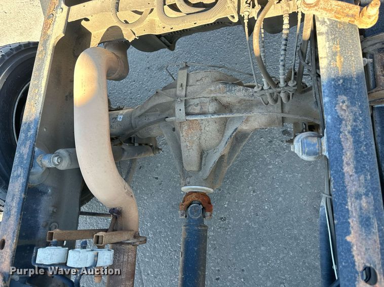 image for item LP9896 2017 Ford F550 Super Duty  SuperCab truck cab and chassis