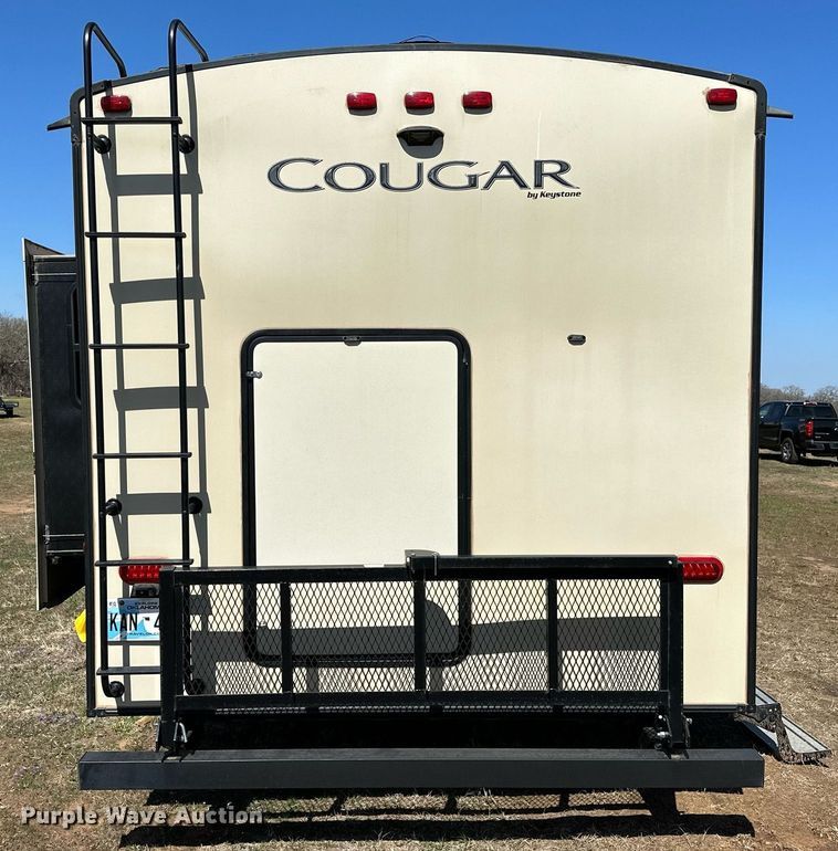 image for item LR9612 2018 Keystone Cougar  camper