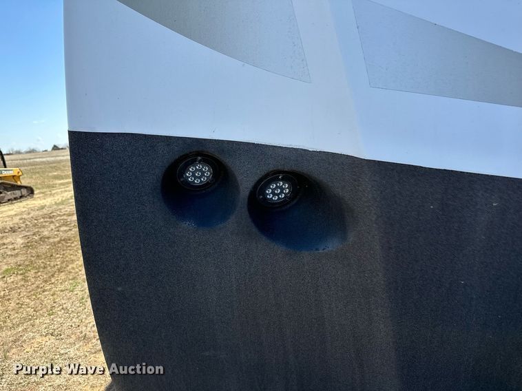 image for item LR9612 2018 Keystone Cougar  camper