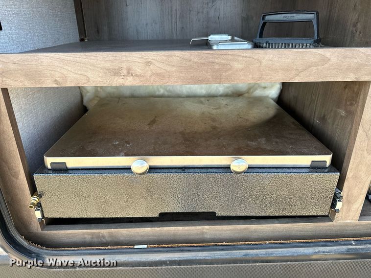 image for item LR9612 2018 Keystone Cougar  camper