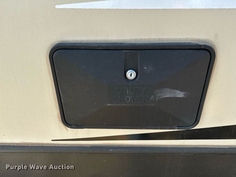 image for item LR9612 2018 Keystone Cougar  camper