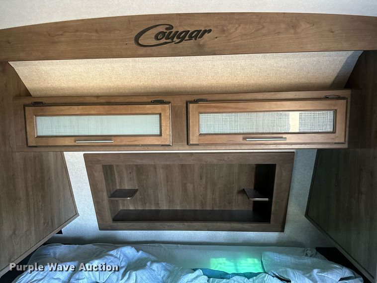 image for item LR9612 2018 Keystone Cougar  camper