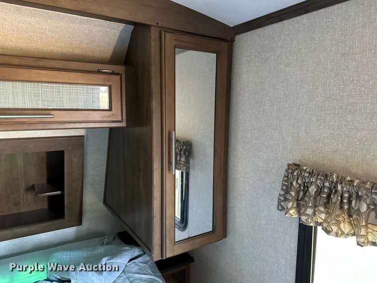 image for item LR9612 2018 Keystone Cougar  camper