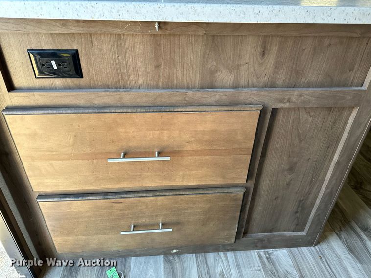 image for item LR9612 2018 Keystone Cougar  camper