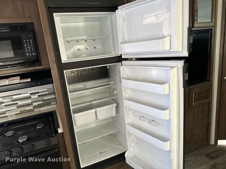 image for item LR9612 2018 Keystone Cougar  camper