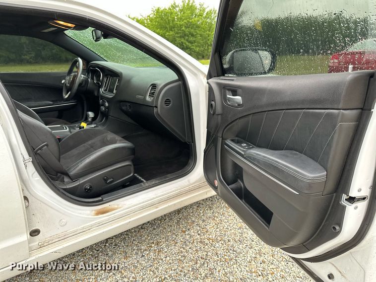 image for item LR9736 2015 Dodge Charger R/T