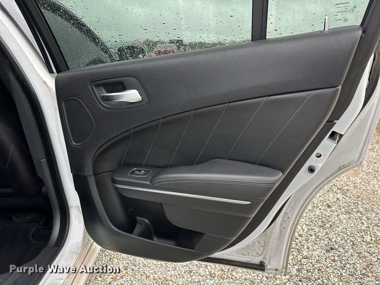 image for item LR9736 2015 Dodge Charger R/T