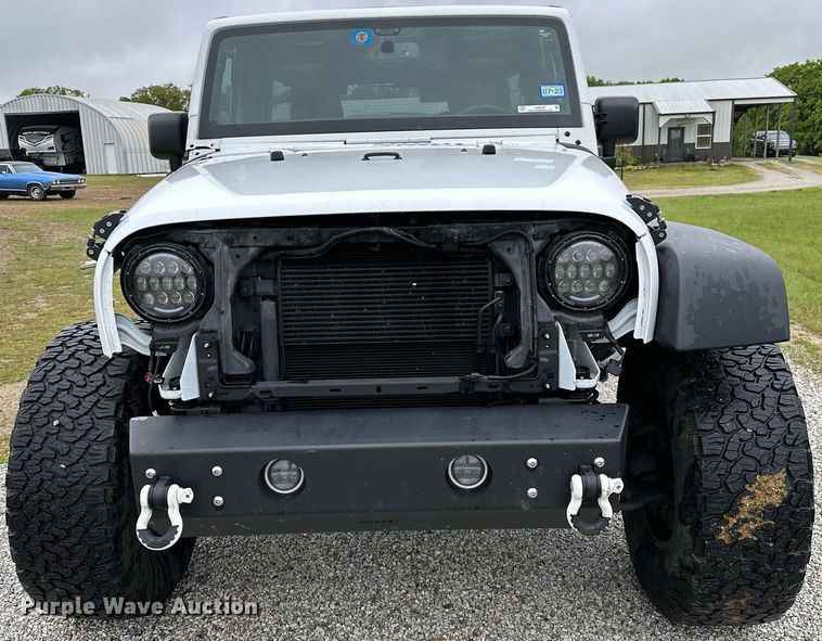 image for item LR9737 2014 Jeep Wrangler Unlimited Sport  SUV