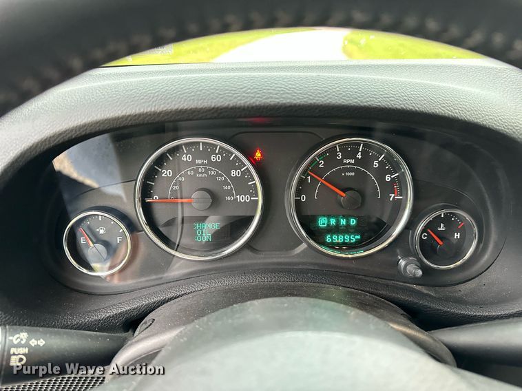 image for item LR9737 2014 Jeep Wrangler Unlimited Sport  SUV