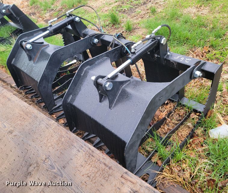 image for item LV9522 66" W skid steer grapple bucket