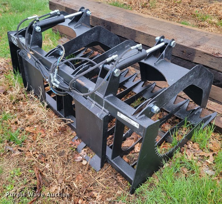 image for item LV9522 66" W skid steer grapple bucket