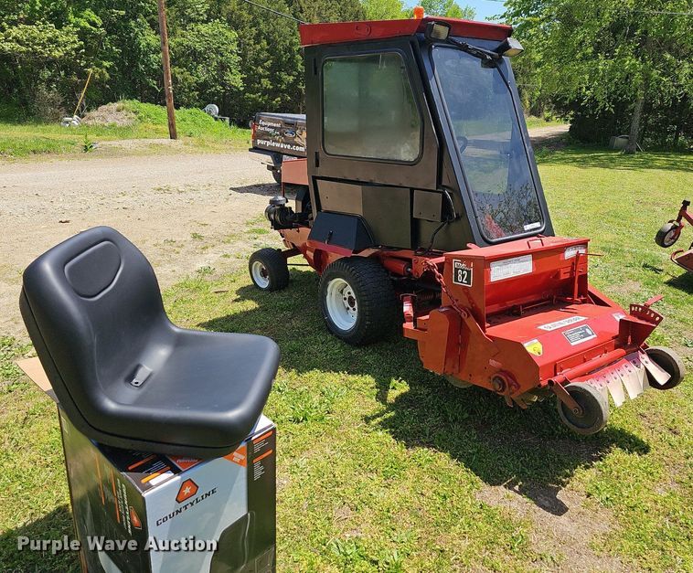 image for item LW9541 Toro 322D  lawn mower