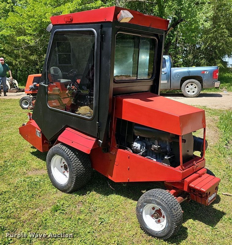 image for item LW9541 Toro 322D  lawn mower