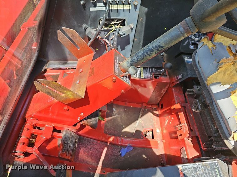 image for item LW9541 Toro 322D  lawn mower