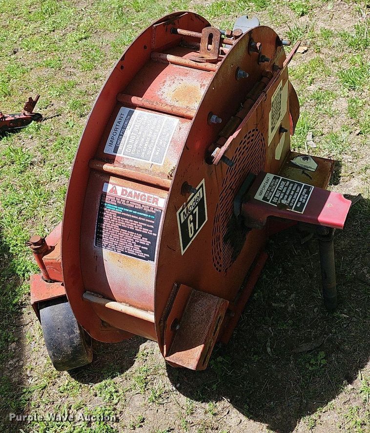 image for item LW9541 Toro 322D  lawn mower