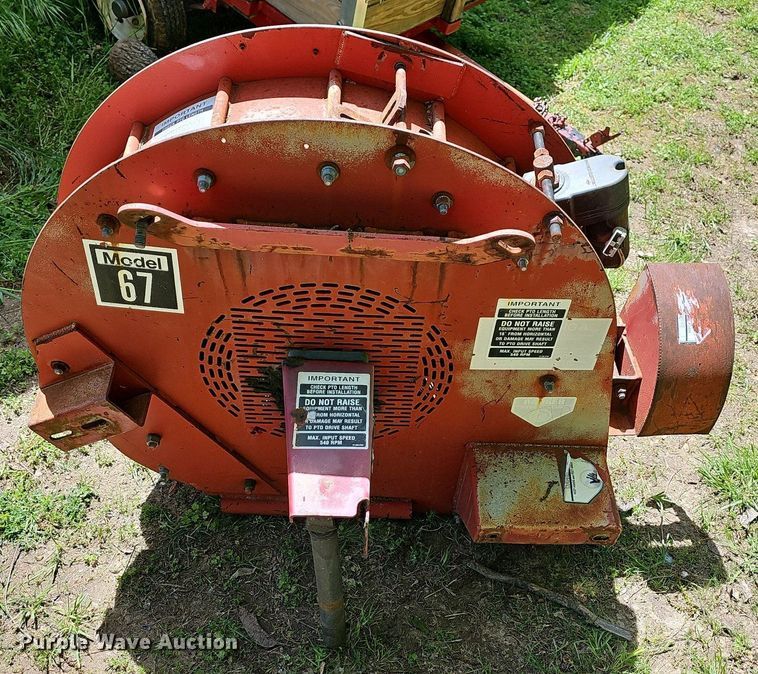 image for item LW9541 Toro 322D  lawn mower