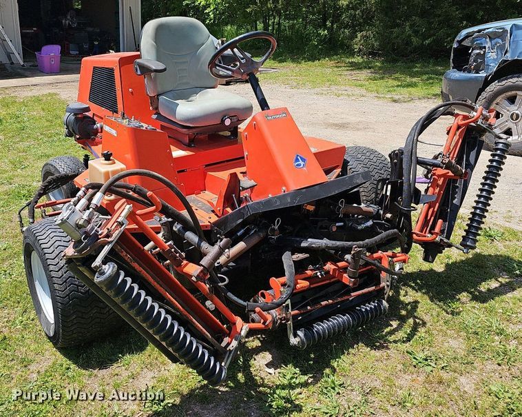 image for item LW9542 Jacobsen Textron LF128  reel mower