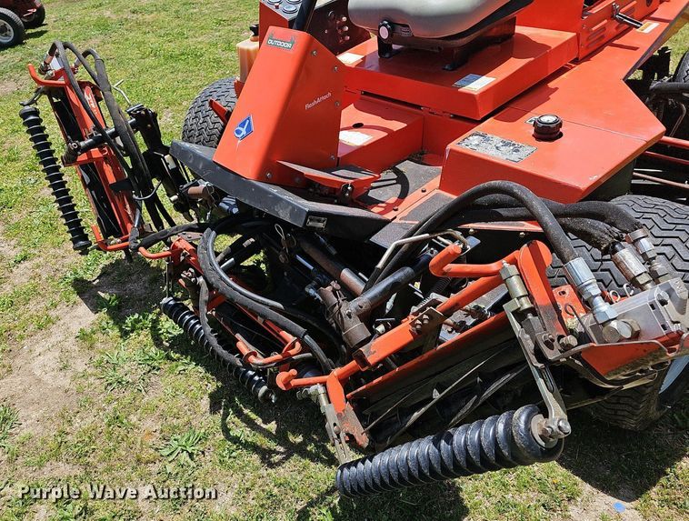 image for item LW9542 Jacobsen Textron LF128  reel mower