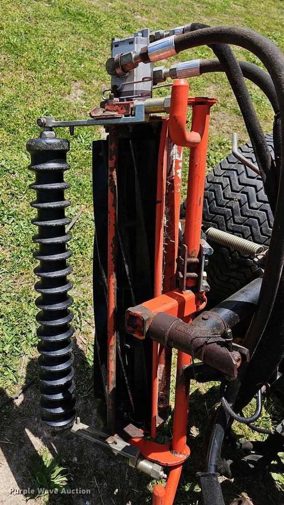 image for item LW9542 Jacobsen Textron LF128  reel mower