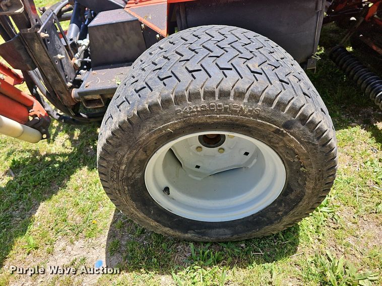 image for item LW9542 Jacobsen Textron LF128  reel mower