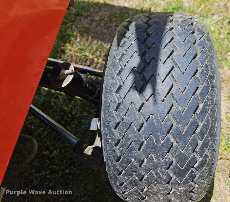 image for item LW9542 Jacobsen Textron LF128  reel mower