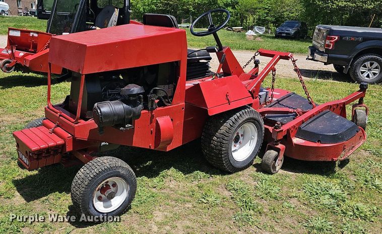 image for item LW9543 Toro 322D  lawn mower