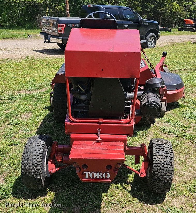 image for item LW9543 Toro 322D  lawn mower