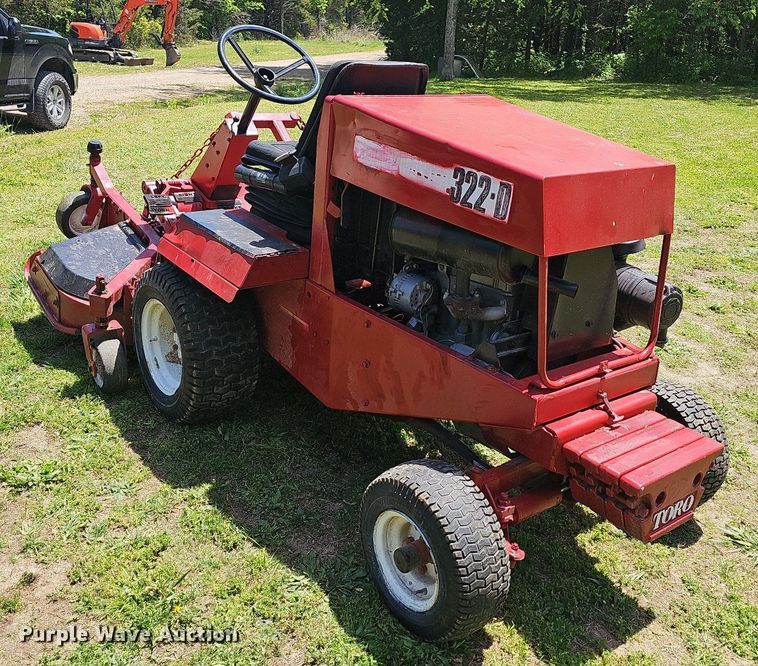 image for item LW9543 Toro 322D  lawn mower