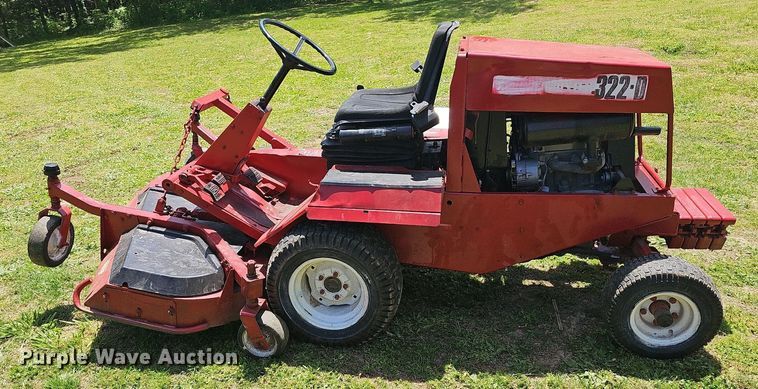 image for item LW9543 Toro 322D  lawn mower