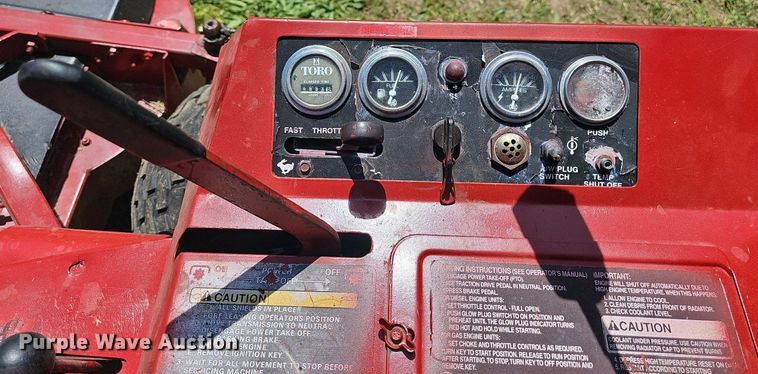 image for item LW9543 Toro 322D  lawn mower