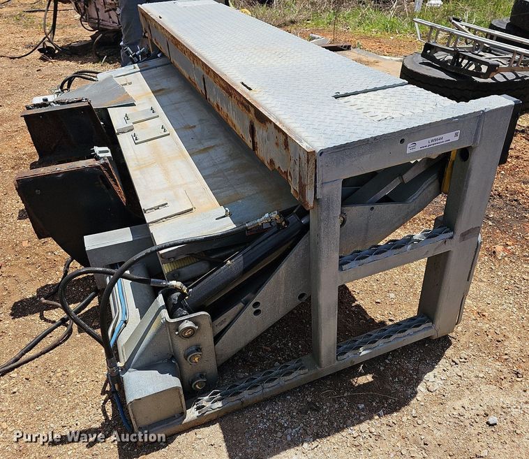 image for item LW9544 Maxon Tuk-a-way GPTLR  end gate lift