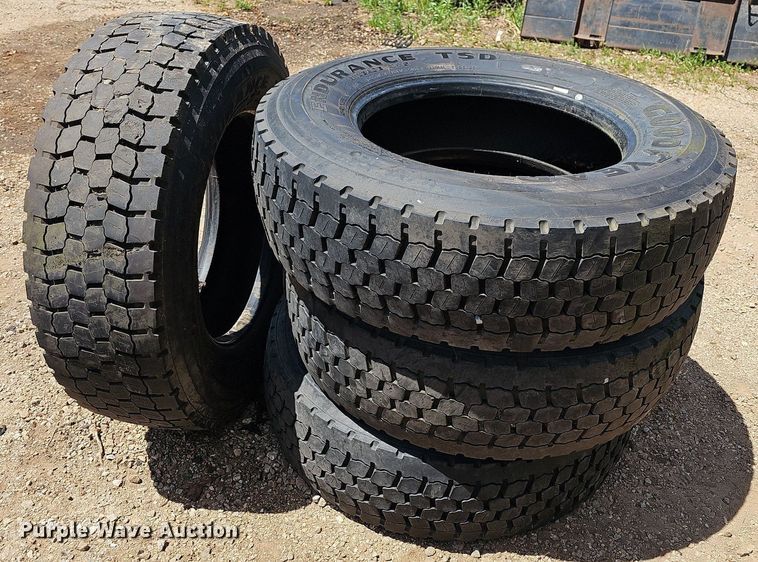 image for item LW9545 (4) Goodyear 305/70R22.5 tires