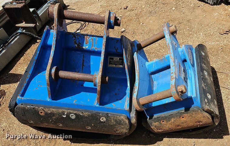 image for item LW9547 (2) Vail Products Inc. sand buckets