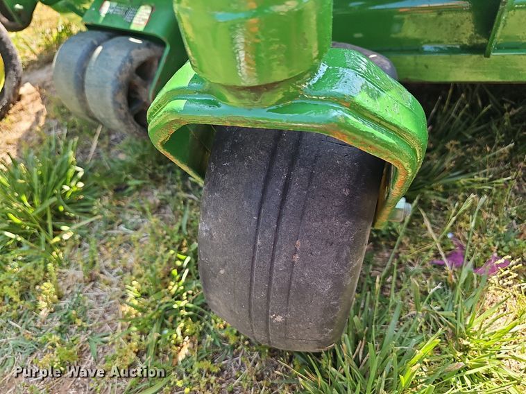 image for item LW9579 John Deere Z930M  ZTR lawn mower