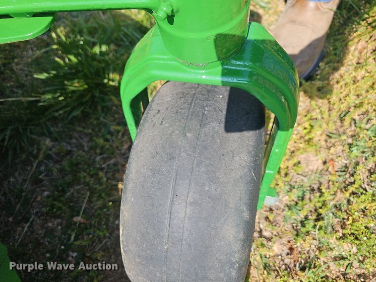 image for item LW9579 John Deere Z930M  ZTR lawn mower