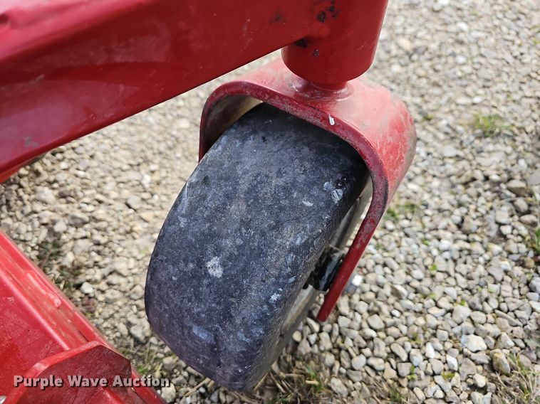 image for item MC9011 Ferris W35  lawn mower