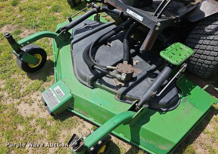 image for item MC9014 John Deere 1600 Turbo  lawn mower