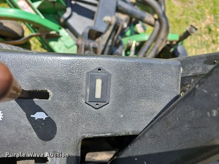 image for item MC9014 John Deere 1600 Turbo  lawn mower