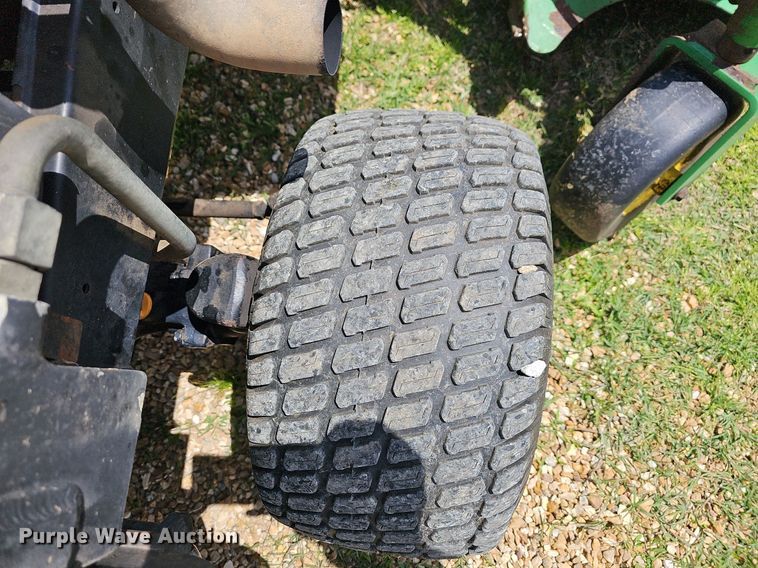 image for item MC9014 John Deere 1600 Turbo  lawn mower