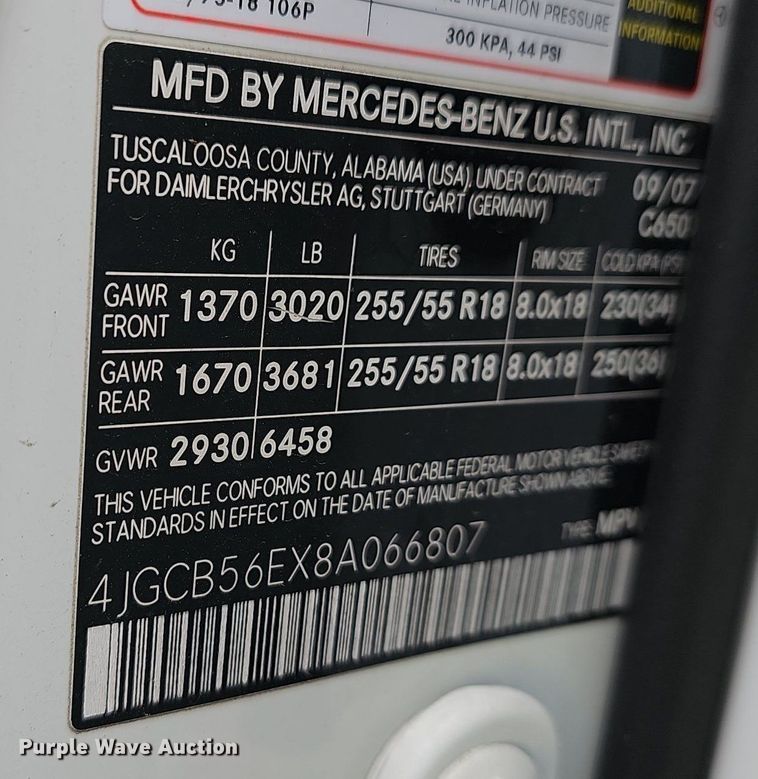 image for item MC9016 2008 Mercedes Benz R350