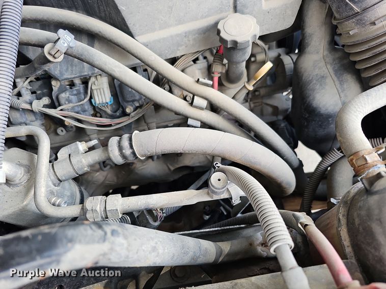 image for item MC9760 2010 Chevrolet Silverado 1500  Crew Cab pickup truck