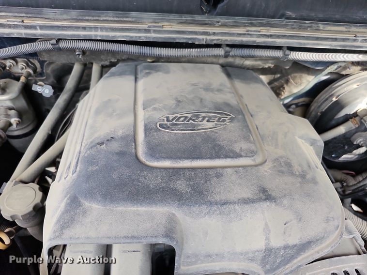 image for item MC9760 2010 Chevrolet Silverado 1500  Crew Cab pickup truck