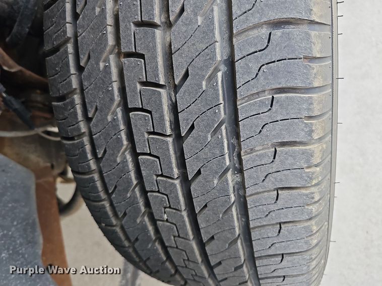 image for item MC9760 2010 Chevrolet Silverado 1500  Crew Cab pickup truck