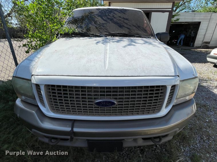 image for item MM9490 2004 Ford Excursion  SUV