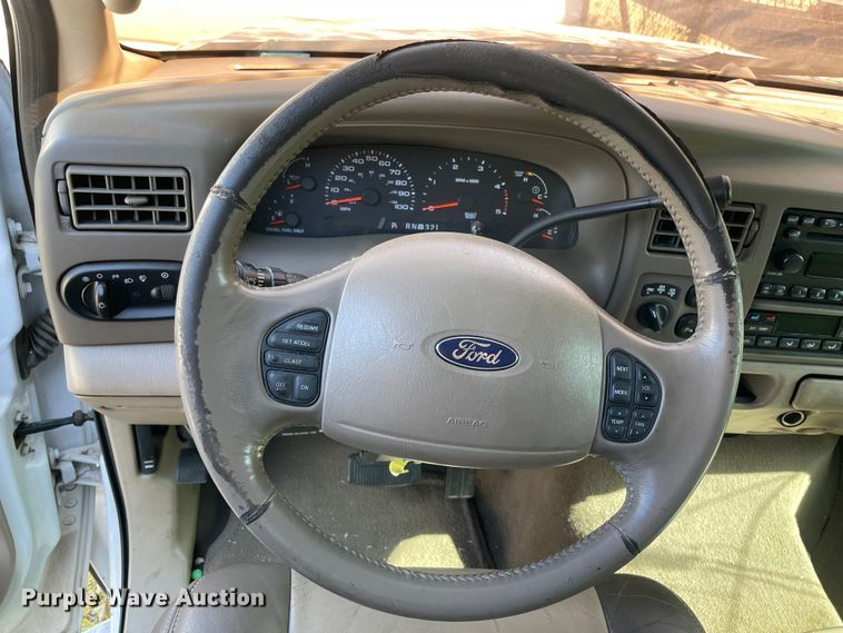 image for item MM9490 2004 Ford Excursion  SUV