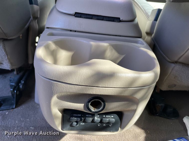 image for item MM9490 2004 Ford Excursion  SUV