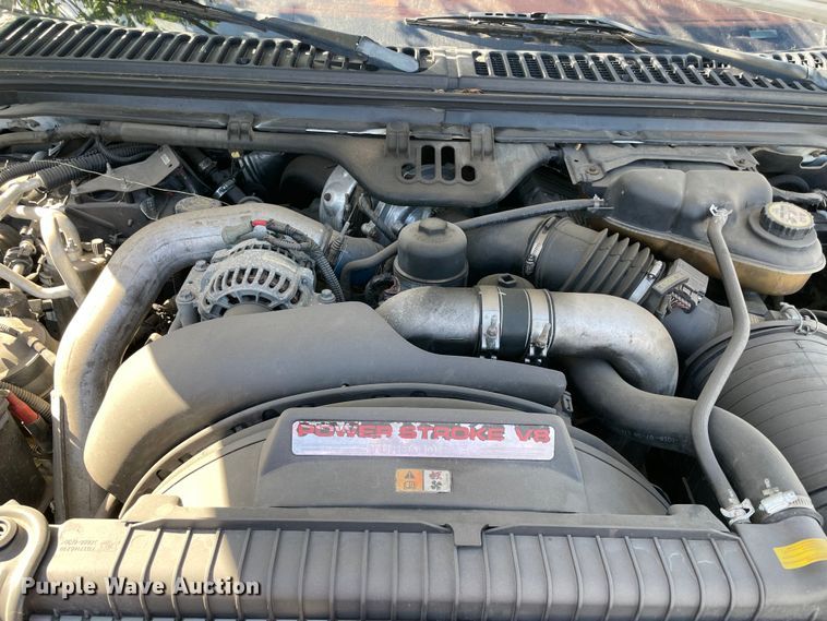 image for item MM9490 2004 Ford Excursion  SUV